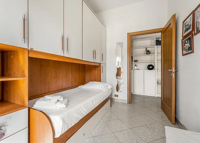 Guesthost - Da Bianca & Functional Flat