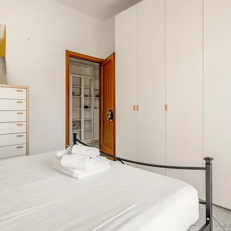 Guesthost - Da Bianca & Functional Flat